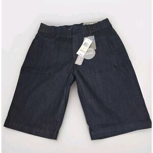 JM Collection Womens Denim Mid Rise Flat Front Bermuda Shorts Size 4 NWT